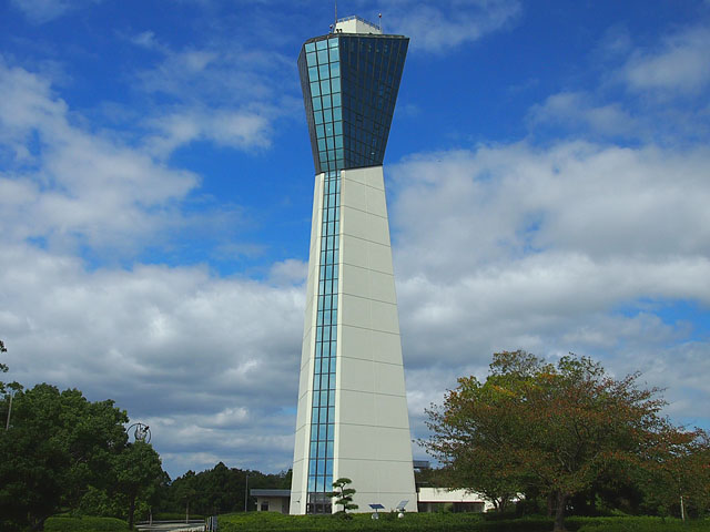 三崎公園／マリンタワー